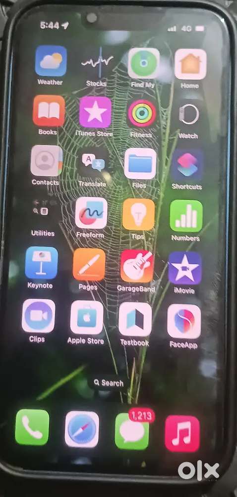 Iphone 13 it's good condition