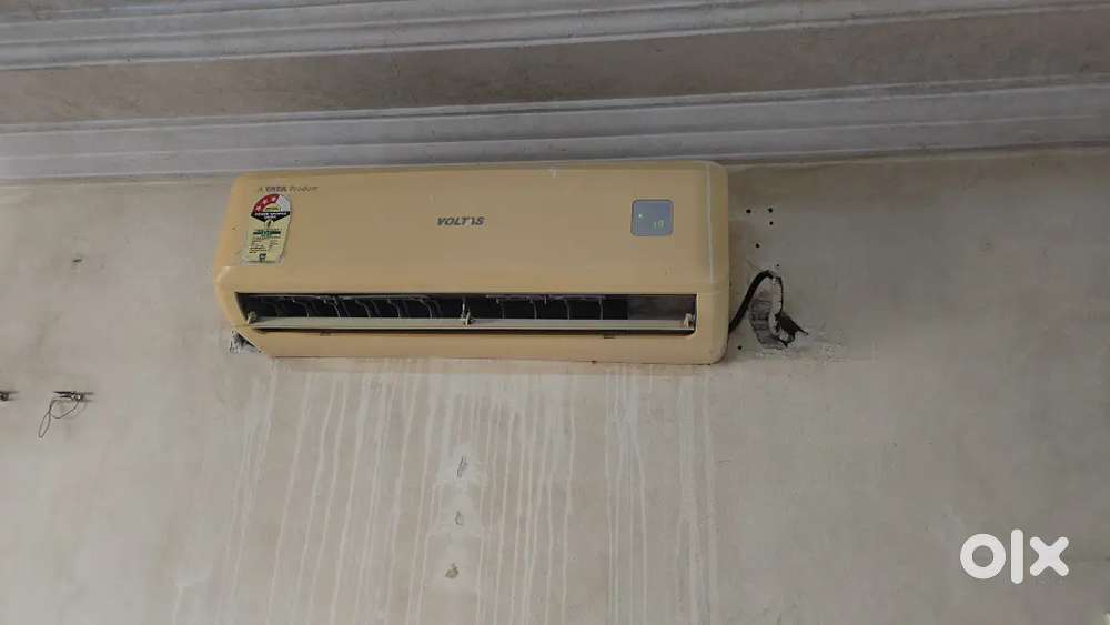Air Conditioner 1 Ton AC -2 Units for Sale  Good Condition 10,000 Each