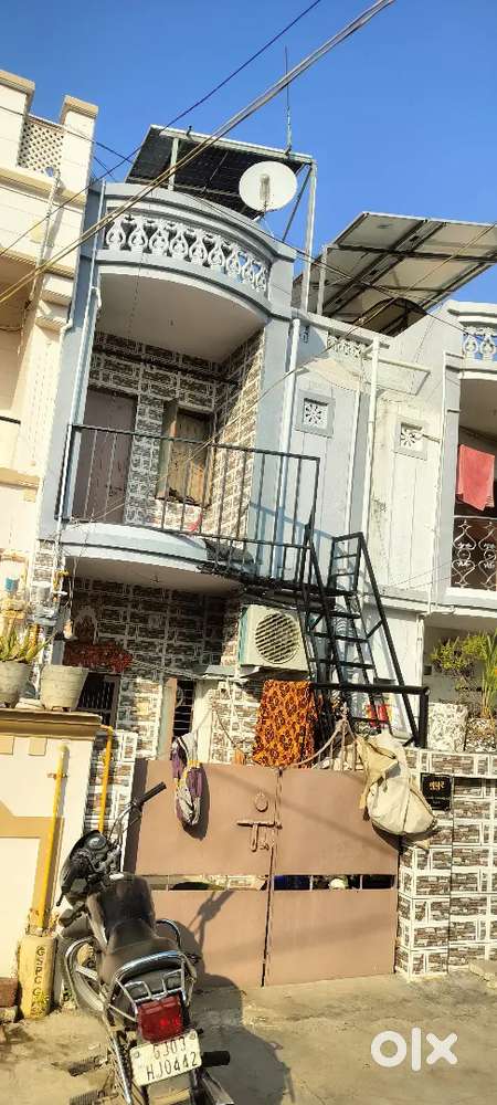 Makan vechva nu xhe- opp akshar school, Near Sadhuvasvani road