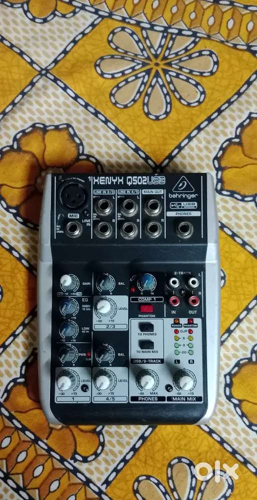 behringer mixer 502