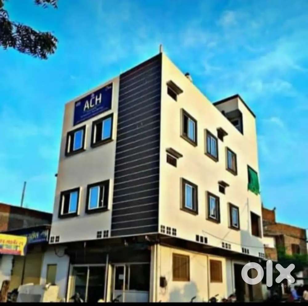 Office vacancy open