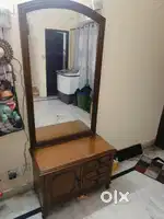 Dressing table and computer table in good condition