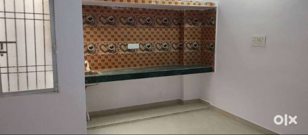 One bedroom one kitchen one bathroom and garage for parking