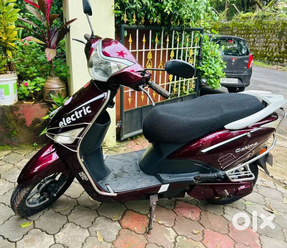 Electric scooter low speed without license