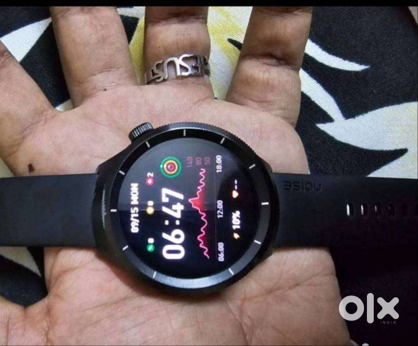 Noise Halo 2 MOD Smart Watch with Swappable Bezel Editions