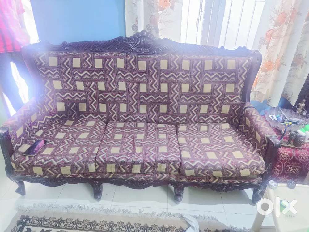 Teak wood Classic Curved Design 3 piecevSofaset