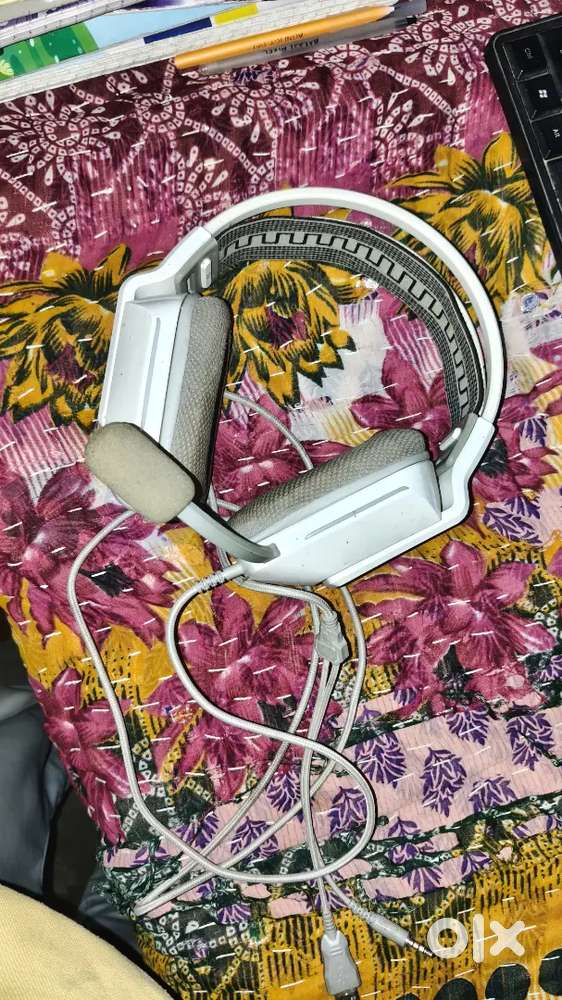 Headphones  over the ear