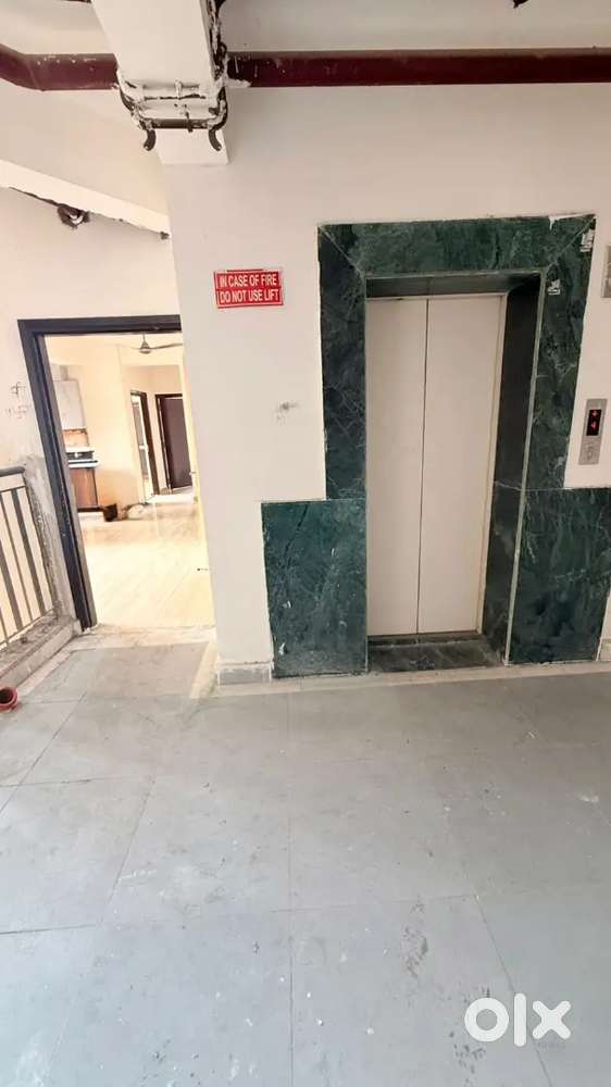 3BHK raw, semi furnished and fully furnished flats available on rent