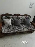 5 Seater Sofa Set (Wooden)