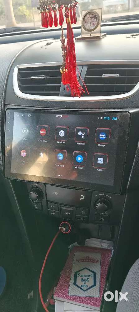 Maruti Suzuki Swift 2012 Diesel 146000 Km Driven.single handle itself.