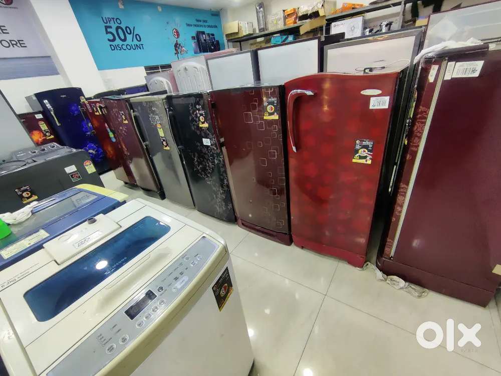 Single door used refrigerator @ best price with door service