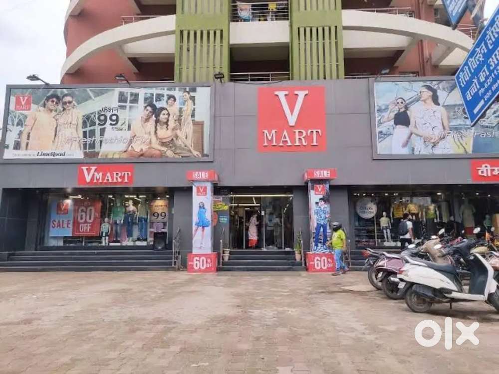 Urgent requirement in Showroom