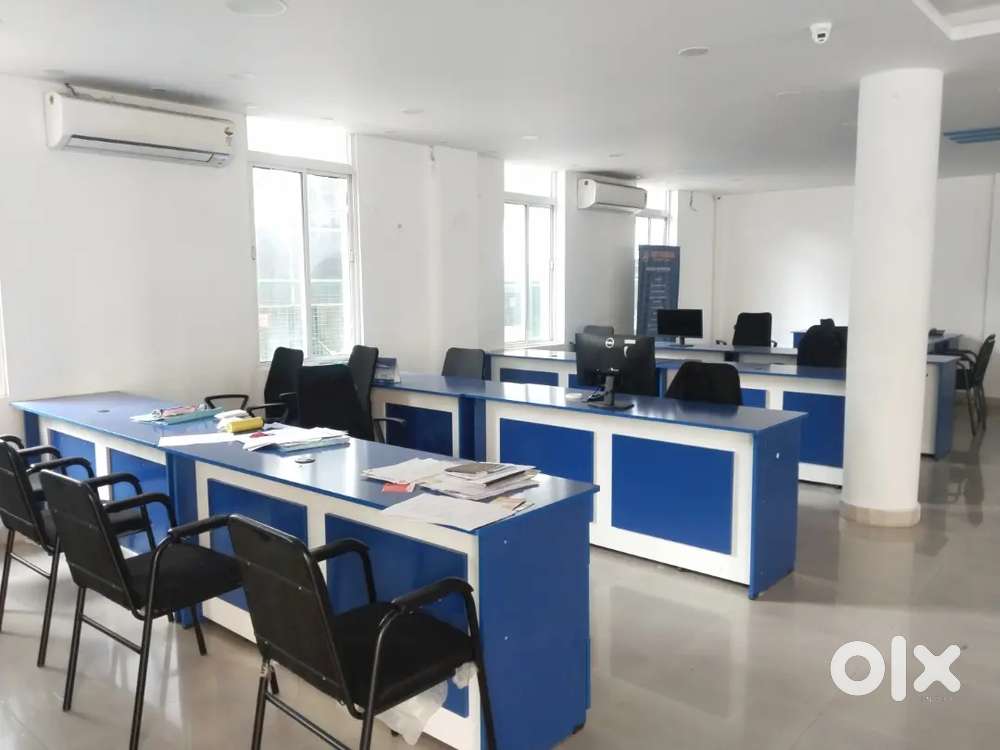 10800 SQFT FULLY FURNISHED INSTITUTION BUILDING FOR RENT AT MG ROAD
