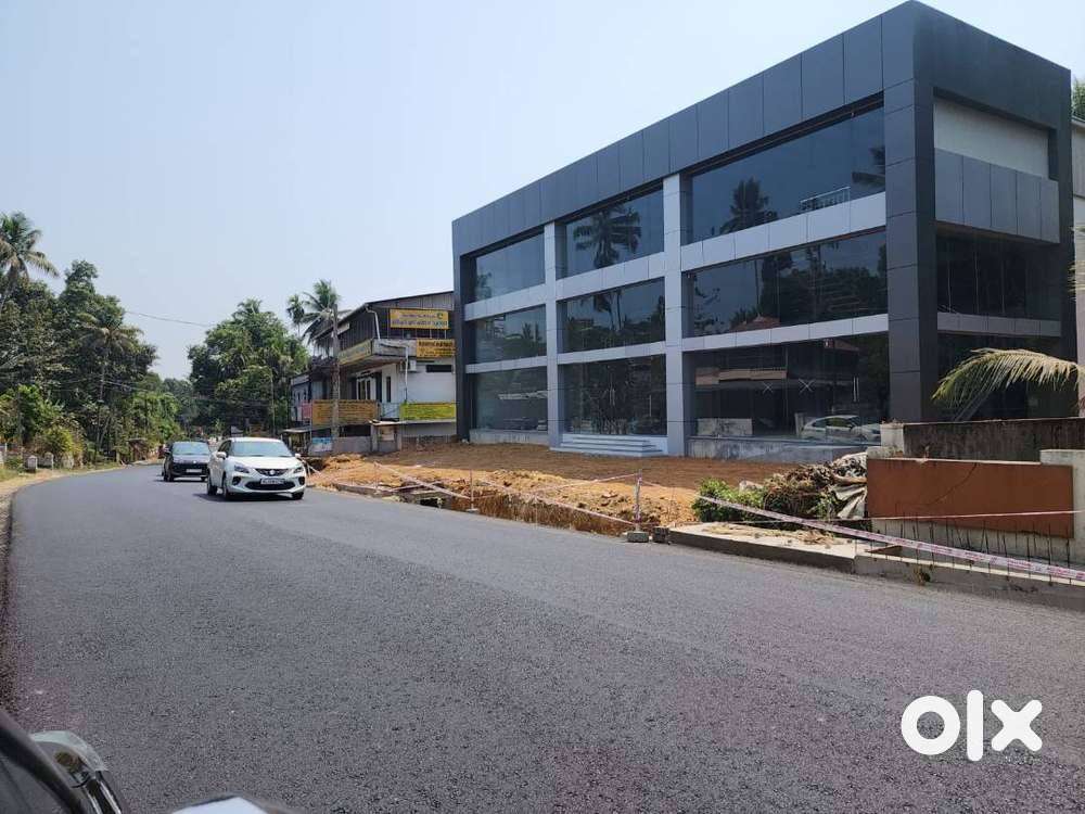20000 Sqft New Commercial Building For Rent near palakkad