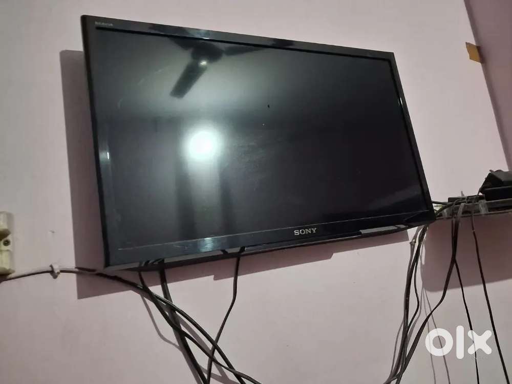 Sony TV good condition