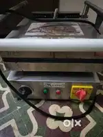 Sandwich Grill Machine
