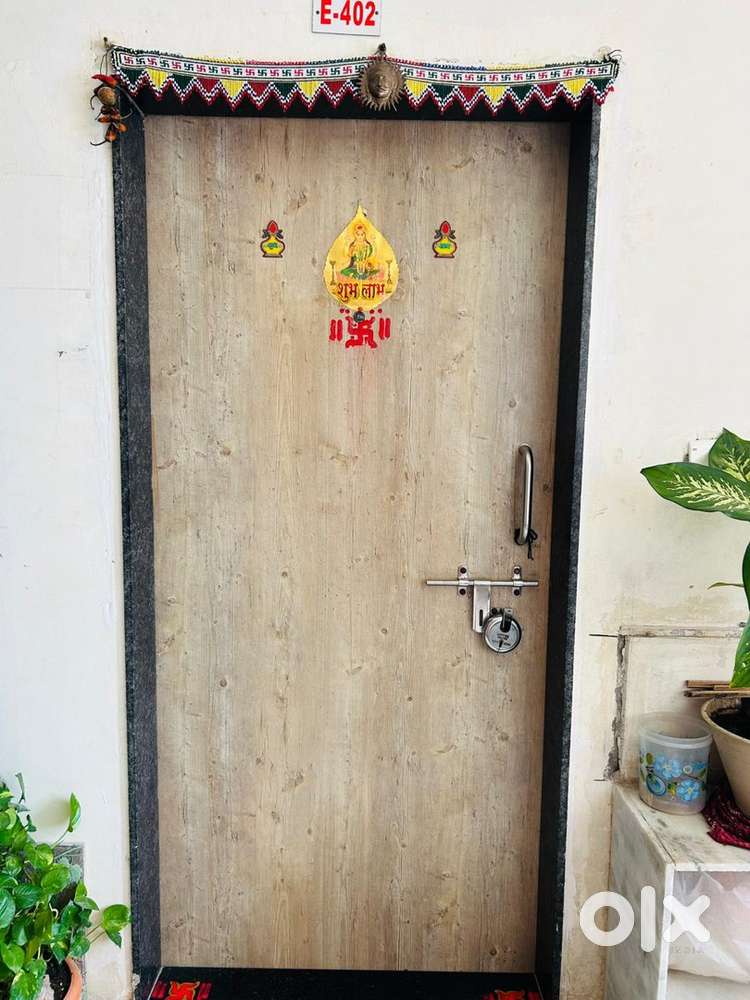 Senior citizen Garden and kids play area