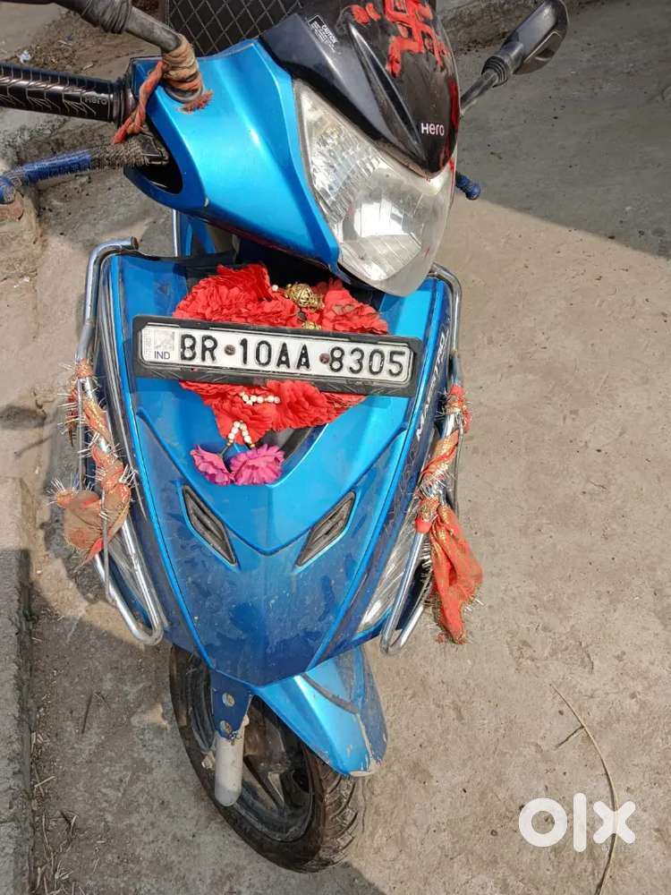 Hero maestro edge 125 cc scooty