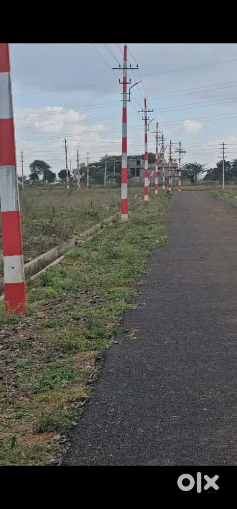 Hovinhadagli under plot with negotiation