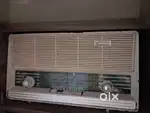 Philips old radio.