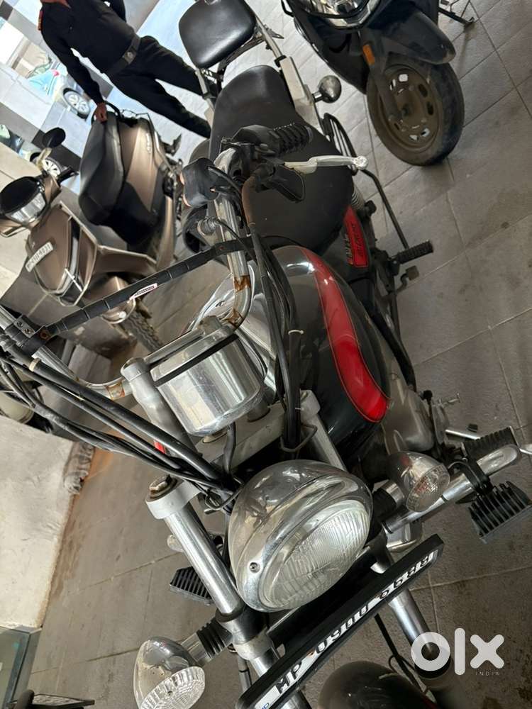 Avenger 220 cruise