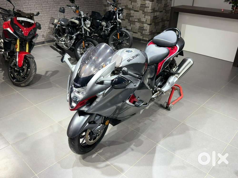 Suzuki Hayabusa GXR1300 R