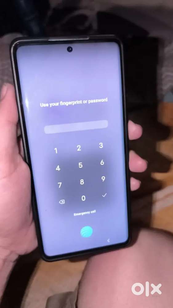 Vivo x80 like New condition..zero scratches 1 yer old