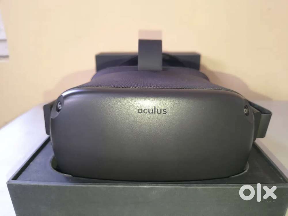 VR by Oculus 1