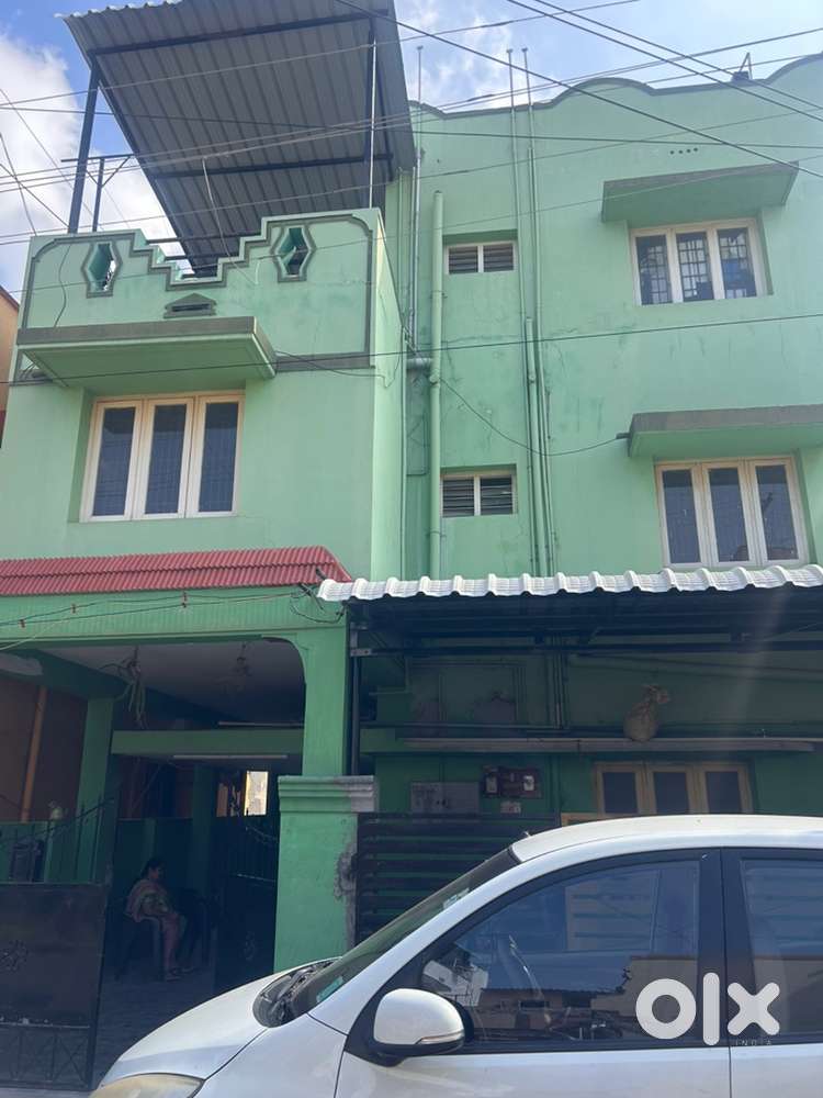 2BHK house for rent at 1st Floor near Hopes College Maskalipalayam