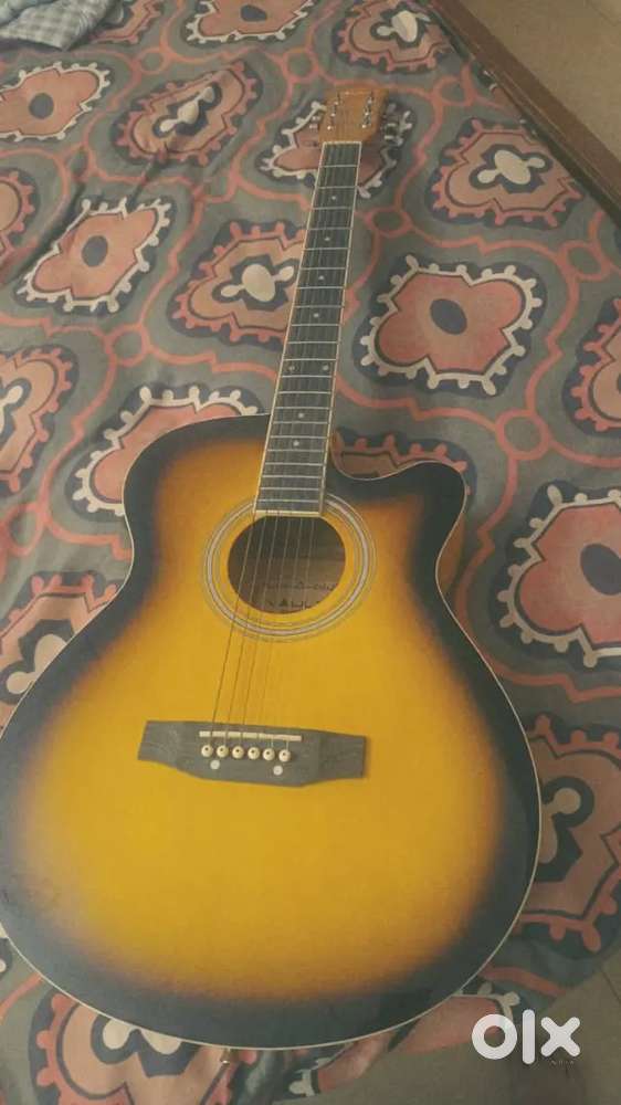 Vault EA20 - 40 inch Cutaway Acoustic Guitar
