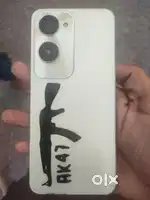 Phone lena ho to bta de bikau hai ye mobile