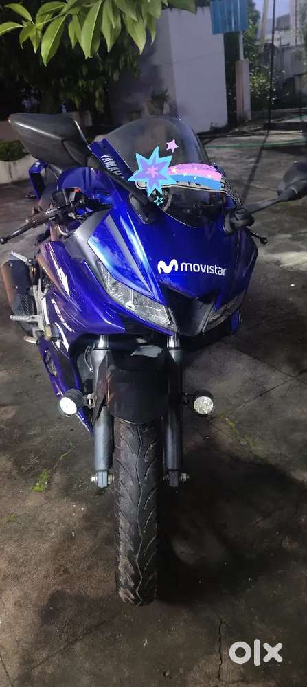 Yamaha R15 moveistar