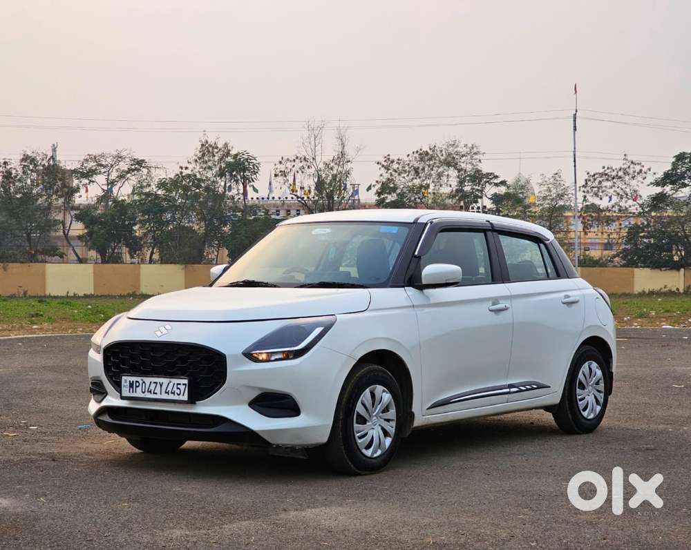 Maruti Suzuki Swift VXI Optional, 2024, CNG & Hybrids