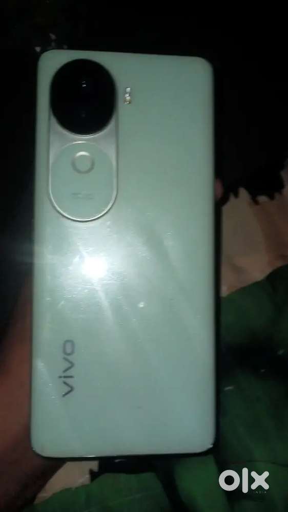 Vivo v4oe mobile hai working 100%