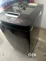 6.5 kg top loaded LG make automatic washing machine.