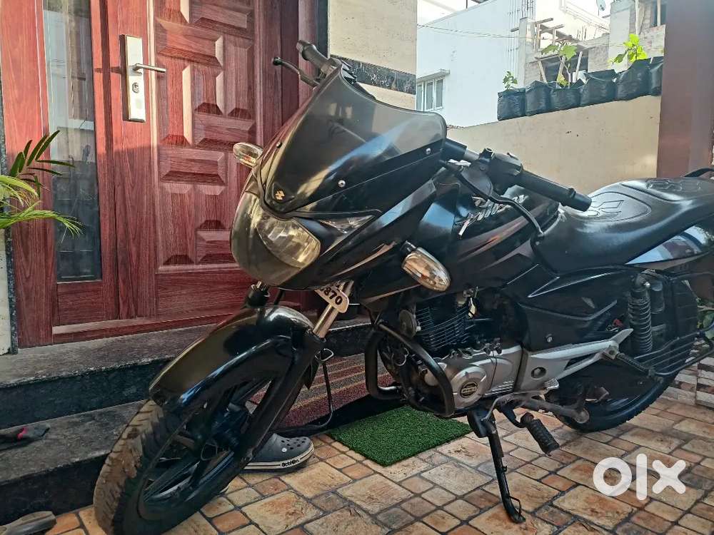 Bajaj Pulsar 150