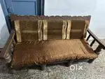5 Seater Sofa selling urgently