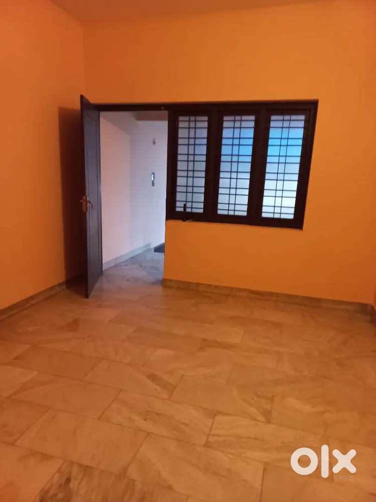 Flat for rent for best price
