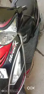 Scooty streak for sale