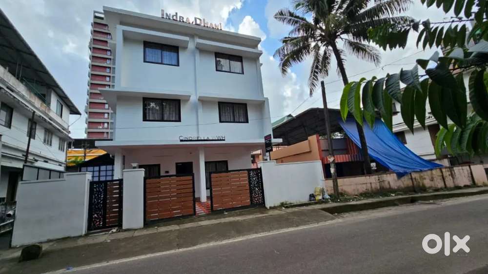 Ladies P. G @ Thrikkakara,Kakkanad, Near Model enginering college, BMC