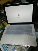 MacBook Pro 13inch, i5 4GbRam, 180 GB SSD, Frsh condition