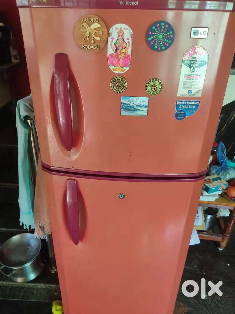 LG Fridge with 203 liter