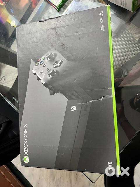 X Box one X 1TB