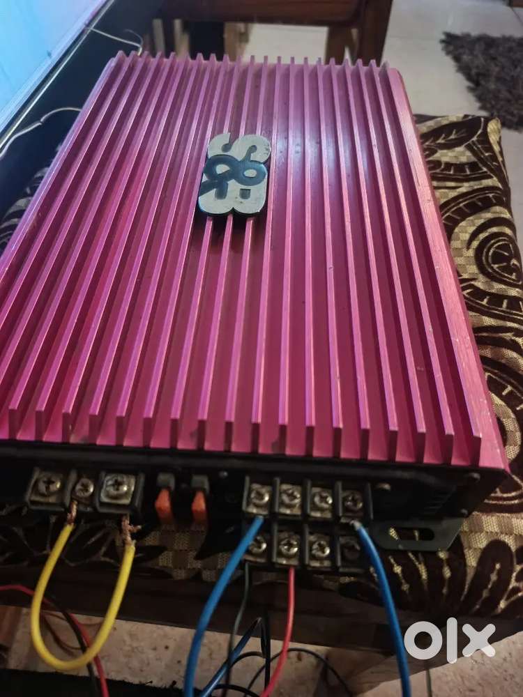 S&B amplifier 5800 watts 4 Chanel