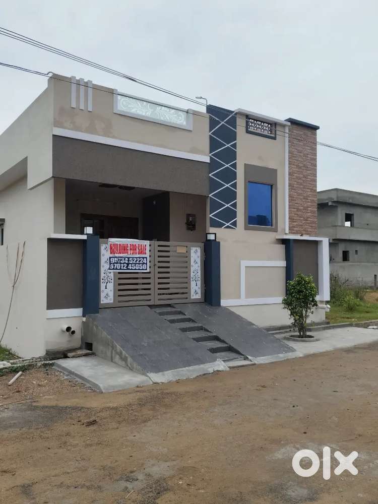 Independent house for sale in Nadakuduru Bhaskar venture