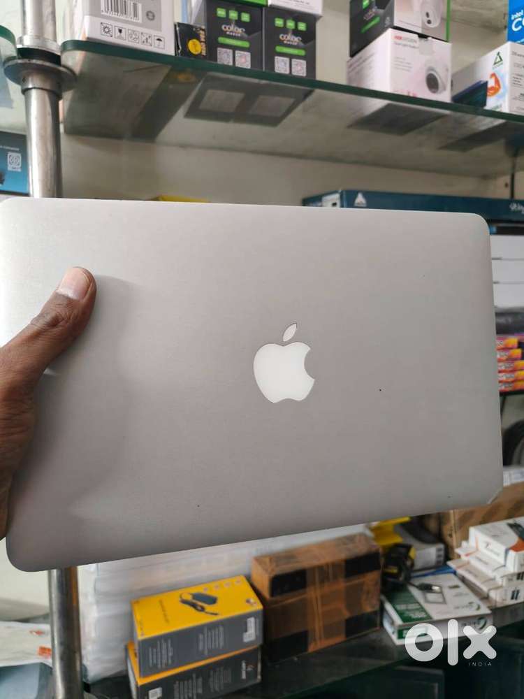 Apple MacBook Air A1466 5th Gen Core i5, 4GB ,128GB, MacBook 2014
