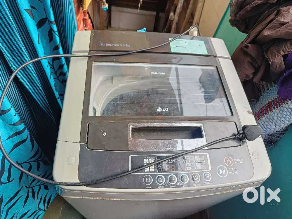 I am selling my LG  washing machine , machine in good condition