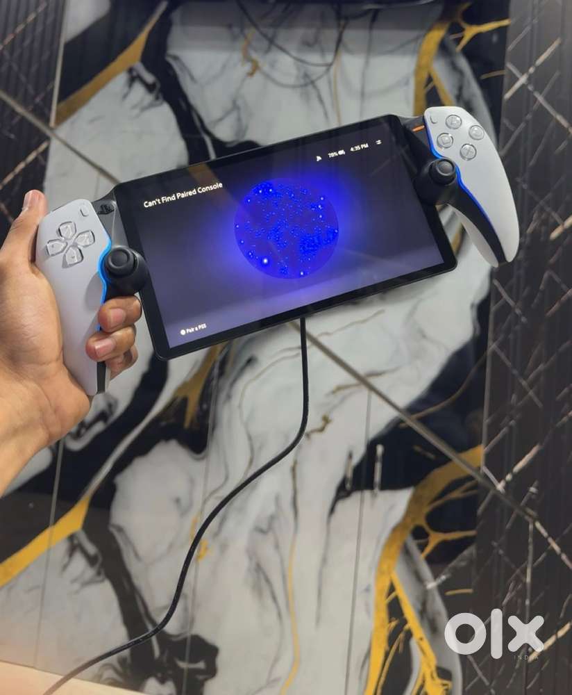 Playstation Portal 7 days old