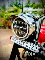 Royal Enfield  BULLET 350 cc Classic,  VIP NO: MH 14 HY 0123,