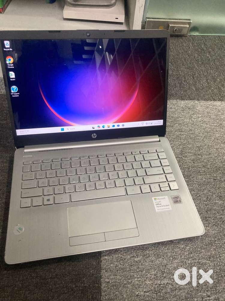 HP Laptop 14s 13inch screen i3 processor 10th gen with warranty & Bill